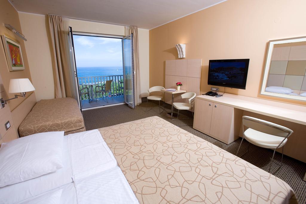 Hotel Mirta - San Simon Resort Izola Pokoj fotografie